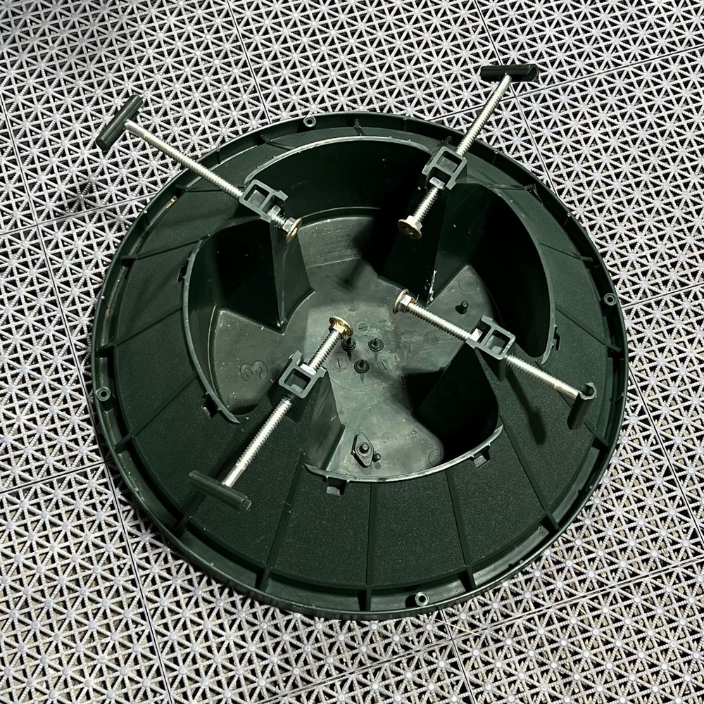 Live Christmas Tree Stand
